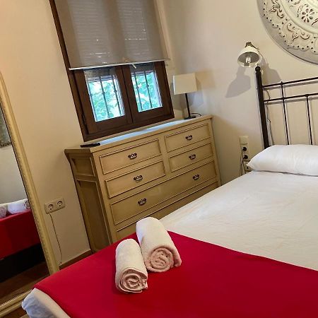 Sleep In Historic Puerta Elvira Granada Exterior foto